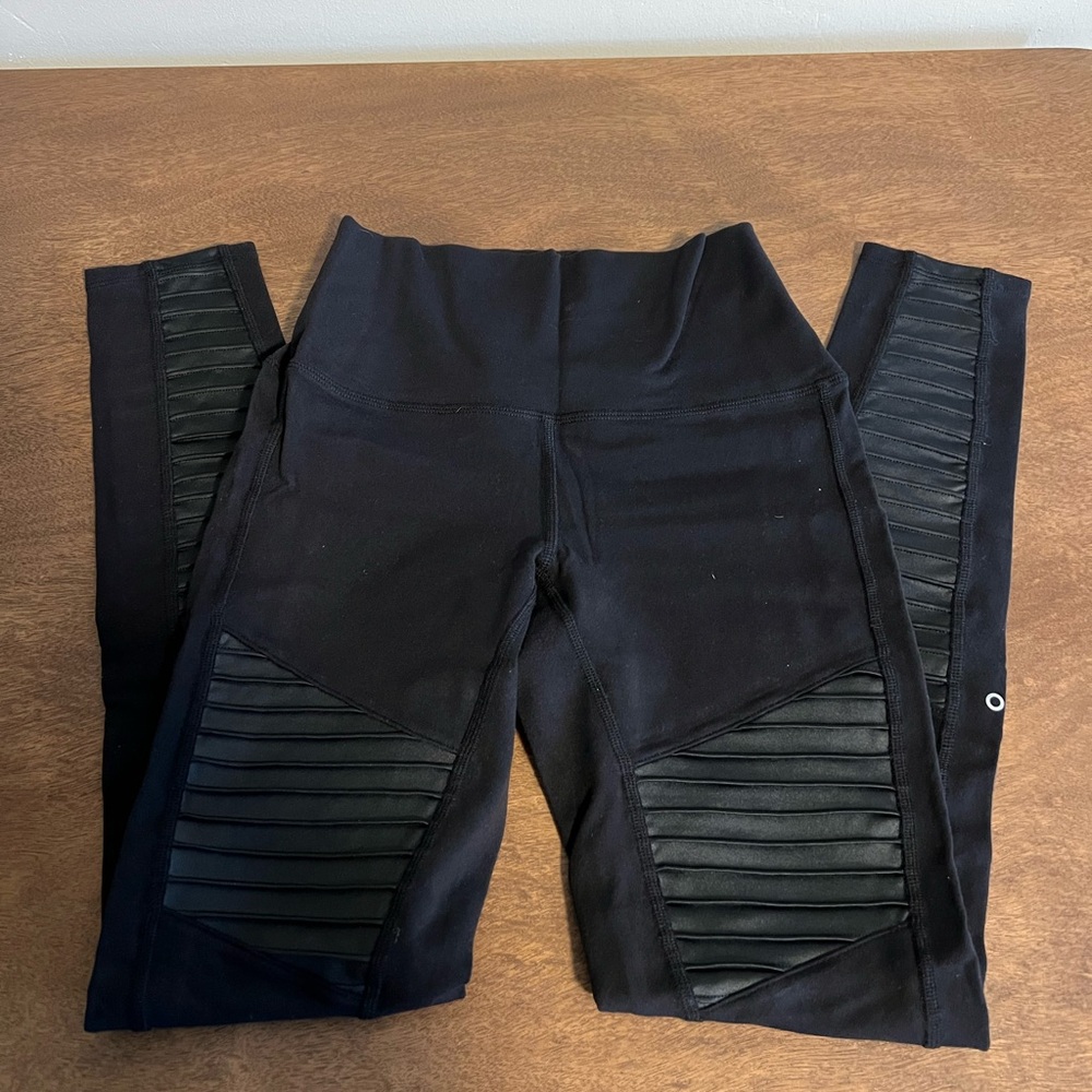 Alo Yoga High Waist Moto Leggings Black Leather Ribbed Panels